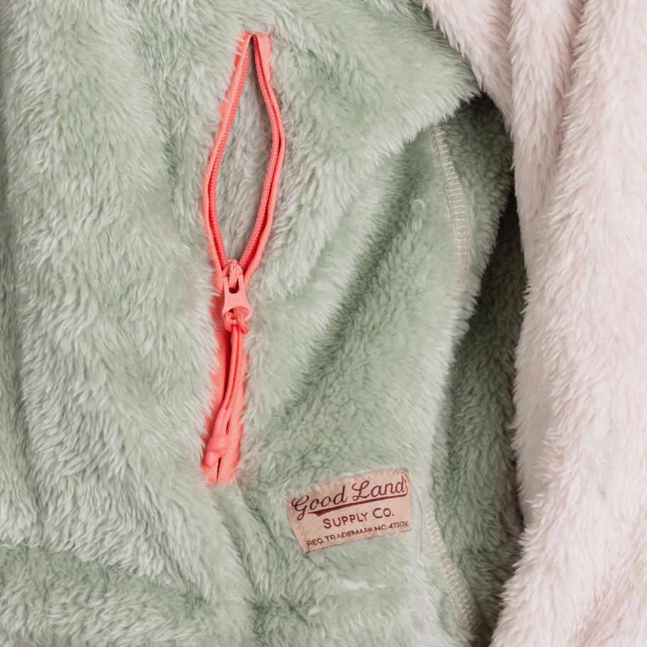 Fluffy Fleece Boxy Crop Pullover