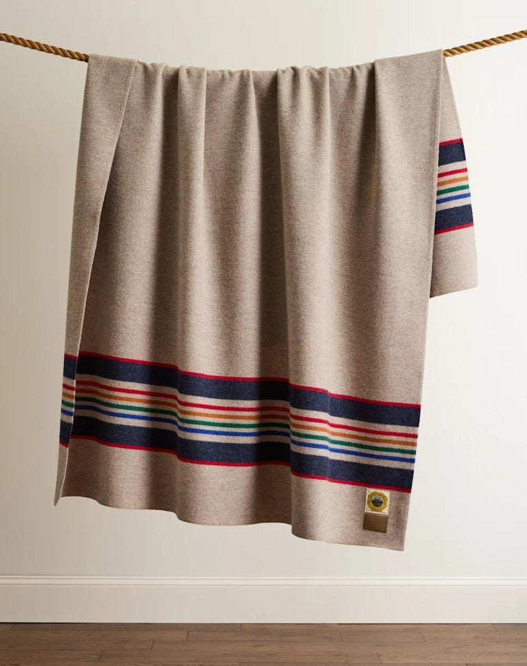 Pendleton© Yellowstone National Park Blanket